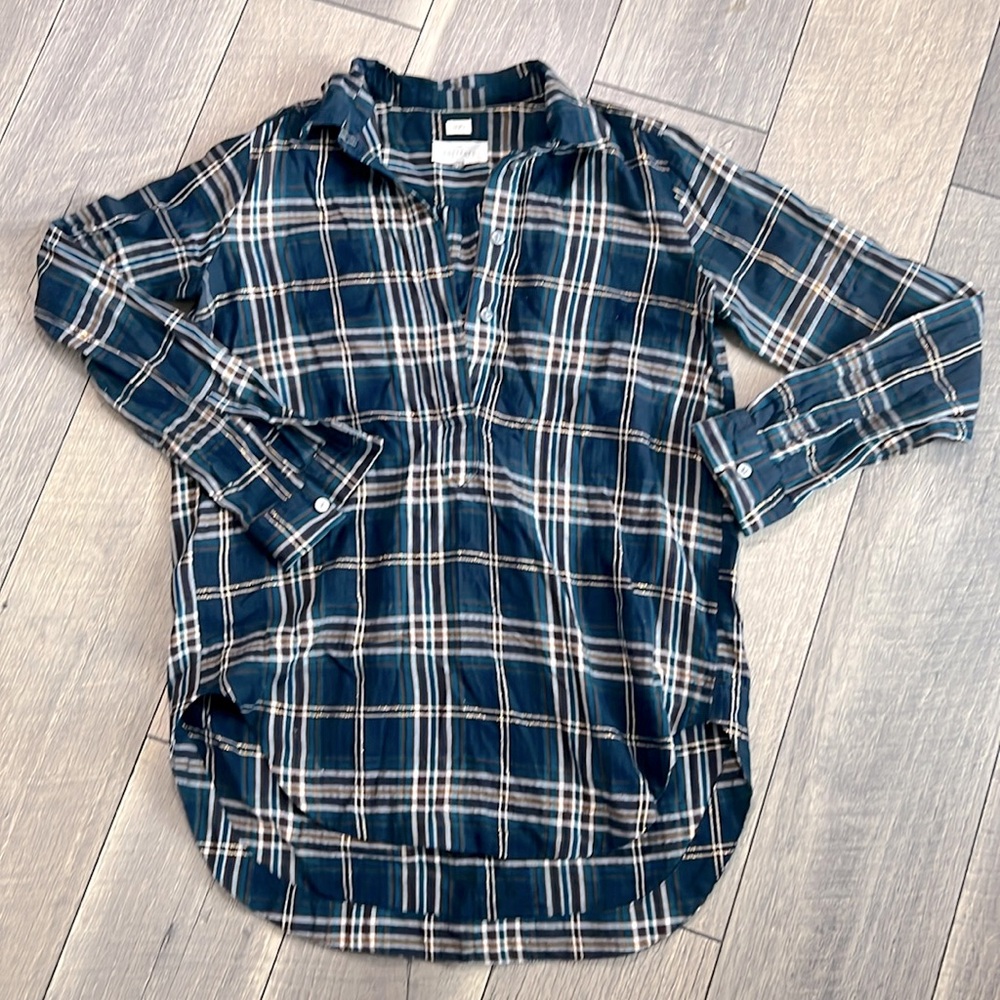 Ann Taylor Plaid blouse